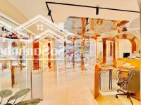 Bán Nhà Mặt Phố Phan Chu Trinh, Giá Siêu Hời 37 Tỷ, 40M2, 4 Phòng Ngủ 5Wc
