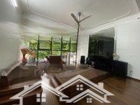 Bán Nhà Mặt Phố Cổ Linh, Phố Trạmdiện Tích105M2, 6 T,Mặt Tiền5,5M, Vỉa Hè, Ô Tô Dừng Đỗ, Kinh Doanh, Đầu Tư.