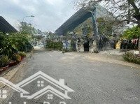 Cần Bán Lô Đất Đường D9 Kdc Long Hậu. Diện Tích: 5M X 18M, Hướng Đông Nam, Giá: 2 Tỷ 300 Triệu