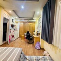 Bán nhà phố Xã Đàn_Full Nội Thất_Sổ Vuông Vắn_40mx4T_Giá: 7.3 Tỷ_Lh: 0396935190.