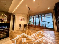 Tôi Cần Bán Căn Góc 3 Ngủ 116M2, Đủ Nội Thất Tại Seasons Avenue. Liên Hệ Tôi: 0981674999