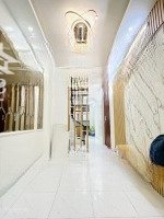 Bán Gấp Siêu Phẩm Nhà Trung Tâm Quận Ba Đình 2 Mặt Thoáng Vĩnh Viễn Cách Ô Tô Tránh Chỉ 10M!