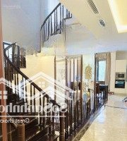 Giá Phù Hợp, Ở Đẳng Cấp! Bán Căn Biệt Thự Vinhomes Riverside,Diện Tích311 M2, Sân Vườn, View Hồ.