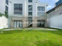 Biệt Thự Nguyễn Văn Hưởng, Thảo Điền, 400M2, 5 Phòng Ngủ Sân Vườn, Cho Thuê