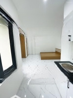 Cho Thuê Studio Ngõ 157 Chùa Láng - 3M Ra Oto - Phòng Thoáng Sáng - Đi Bộ Ra Các Trường Đại Học