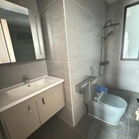 Cho thuê căn hộ dịch vụ 2 p.ngủ (80m2) Vinhomes Marina.