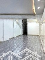 Cho Thuê Nhà Mặt Phố Trung Phụng Diện Tích 50M2X4Tầngmặt Tiền4,5M Thông Sàn Thang Máy Giá Thuê 38 Triệu Tl