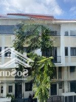 Nhà Phố Hướng Đông Senturia Nsg. Giá Bán 6,8 Tỷ. Liên Hệ: 0975734123