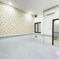 Bán nhà Gò Vấp , hẻm xe hơi Thống Nhất, nhà đẹp ở ngay, 5.5 x 9, 3Pn