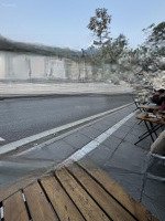 Cho Thuê Nhà Mặt Hồ Tây Phố Nguyễn Đình Thi Diện Tích 34M 5 Tầng Lô Góc Mặt Tiền 6M
