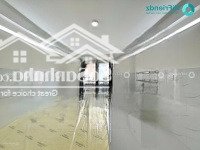 Phòng Cho Thuê Mới 100% Đầy Đủ Tiện Nghi Đối Diện Chợ Hạnh Thông Tây_ Quang Trung.