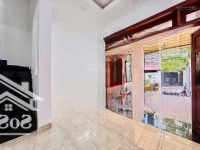 Căn Villa Khu Vip 12M Cáchmặt Tiềnhà Huy Giáp 100M.diện Tích6.5M X 15M Giá Tốt Khu Vip Cao Cấp Ngã Tư Ga