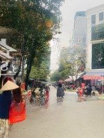 Siêu Hiếm Bán Nhà C4 Đất Dv Vạn Phúc Diện Tích: 43M2 Mtien 4.3M Phân Lô Oto Tránh Giá Bán 14 Tỷ Cần Bán Gấp