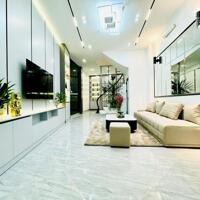Bán nhà phố Ngọc Khánh, Quận Ba Đình. DT 35m2 x 4 tầng Ngõ thông, kinh doanh, 7.9 tỷ