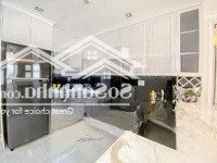 Chủ Nhà Chuyển Công Tác - Cần Bán Lại Căn Hộ 99M2 Sunrise City Q7 - Lầu Cao View Pháo Hoa - 7,35 Tỷ
