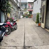 Chính chủ bán nhà HXH, 2MT, 68m2, 3PN 2WC, Gò Xoài Bình Tân.