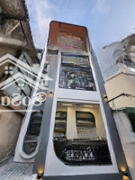 Định Cư Nước Ngoài - Bán Nhà Ngay Thích Quảng Đức - Phú Nhuận - 26 Tỷ - 180M2 - Full Nội Thất