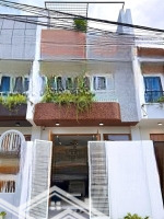 Bán Nhà Mới Kiệt Ô Tô Nguyễn Chánh,Thiết Kê Sang Trọng Giá Bán: 4 Tỷ 190 Triệu