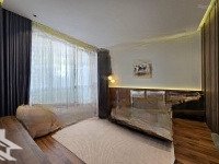 Bán Nhà 7 Tầng Lạc Long Quân Gần Ubnd Quận 2 Con Rồng_Thang Máy_View Hồ_Trước Nhà 3Mét Nhỉnh 8 Tỷ