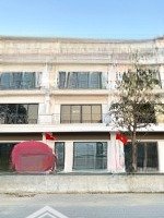 Block Đẹp Nhất Dự Án! Mặt Vịnh Cắt Lỗ. O-I.15 Giá Không Thể Tốt Hơn. Liên Hệ: 0969.266.866