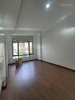 Bán Nhà 6 Tầng Phố Nguyễn Văn Cừ, Hồng Tiến, Bồ Đề. Chỉ 10P Sang Phổ Cổ, Gần Cầu Chương Dương.