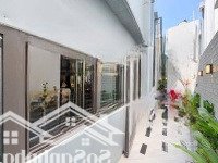 Bán Nhà Sân Vườn Đường Hoàng Diệu Vị Trí Đẹp, Giá Rẻ