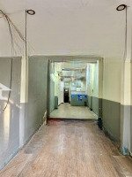 Cho Thuê Nhà Mặt Tiền Đường Cách Mạng Tháng Tám, Q3