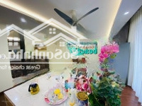 Bán Gấp Căn Hộ 3 Phòng Ngủdt: 96.56M2 Cc 90 Nguyễn Tuân Full Đồ Cực Đẹp, Sổ Đỏ Chính Chủ. Liên Hệ: 0983051202