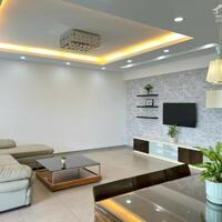 Cần cho thuê nhanh căn hộ sky garden 3, PMH, Q7, nhà đẹp,2 PN, giá chỉ 12 triệu
