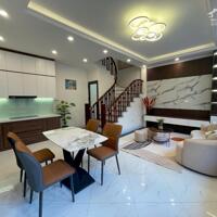 Chỉ 140tr/m2, 31m2, phú lương, ô tô đổ cổng, ngõ thông, 30m ra phố, nhà mới, mt 5,5m