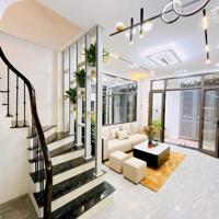 Duy nhất 1 căn nhà phố Trần Thái Tông Cầu Giấy 70m ra phố nhà mới đẹp ngõ thông 30m 5T 6 tỷ ở sướng