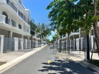 Bán Căn Nhà Phố Có Sổ Hồng Giá Bán 6,4 Tỷ, Diện Tích 5X17,5M