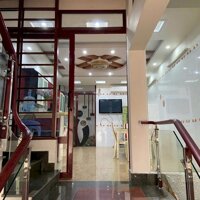 Gia chủ cần cho thuê nguyên căn 5 tầng siêu xinh tại phố Nguyên Hồng, Lê Chân, Hải Phòng ô tô để trong nhà