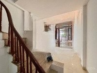 Ngô Gia Tự Long Biên Hiếm 4.85 Tỷ Nhà Dân Xây Chắc Chắn 33M2 X 3 Tầng, 2 Phòng Ngủ, Lô Góc