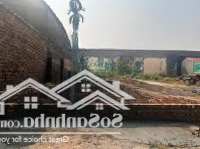 Chính Chủ Bán Đất Thôn Ấp Đồng Vỡ . 101M2 Mt5 Giá Bán 35 Triệu Đường Rộng Gần 4M Ngõ Thông Ôtô Đi Thoả Mái