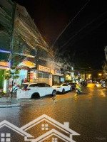 Bán Nhà 3 Lầu + Sân Thượng Mặt Tiền Đường Trần Quang Khải, Ngay Trung Tâm