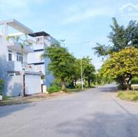 Vị trí đẹp! Nền đất tại KDC Nam Long, Liên Phường đối diện Global City, giá chỉ 7,7 tỷ