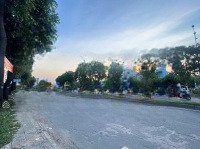 Bán Gấp! Toà Nhà Hầm 6 Tầng Đường Trường Chinh, Tân Bình (11X15M) Sẵn Thang Máy. Chỉ 24,3 Tỷ Tl.