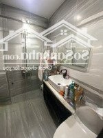 Bán Gấp! Nhà Mới Hẻm Nhựa 6M Huỳnh Văn Bánh, Pn - Dt: 5X12M (Cn 60M2) - Kc: 6 Tầng - Giá Bán 16 Tỷ Tl