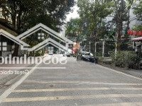 Bán Nhà C4 Đội Cấn 121M2 Nở Hậu, Ngõ, Vỉa Hè 10M, Ô Tô Đỗ, Kinh Doanh Sầm Uất.