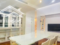 Biệt Thự Vip Bán Đảo Linh Đàm - Hoàng Mai- Lô Góc- Dân Xây - Diện Tích Lớn - Gara 3 Ô Tô.
