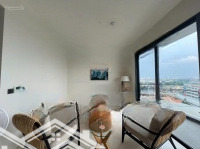 Hiện Đại, View Sông Diện Tích Lớn 182M2, 4 Phòng Ngủcó Thang Riêng, 2 Khu Bếp Giá Chỉ 4500$ Ở Q2 Thảo Điền