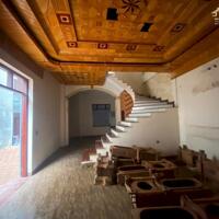 Cơ hội vàng cho nhà đầu tư - 120m² Sẵn Nhà 3 tầng Tại Vân Hà - Giao Thông Thuận tiện - Giá Vực Rẻ
