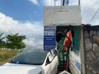 Cần Bán Lô Đất 460M2 Tặng Nhà Cấp 4 Giá Chỉ 600 Triệu/Mét Ngang