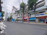 Bán Khách Sạn Nha Trang Mặt Tiền Yersin Gồm 6 Tầng Có 16P Hiện Dag Cho Thuê 35 Triệu/Th Ngang 4,94M