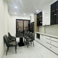 BÁN NHÀ SIÊU ĐẸP PHỐ HÀO NAM, GẦN GẦN PHỐ, 6 TẦNG THANG MÁY,ĐẸP NHƯ KS 5 SAO