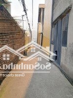 Bán 36.6M2 Đất Phú Thị Gia Lâm Giá 3,X Tỷ,Lô Góc,Ô Tô 7 Chỗ Đỗ Cửa