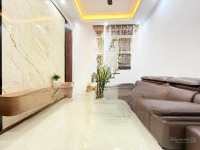 Lương Thế Vinh -Trung Tâm Thanh Xuân, Nhà Đẹp 2Thoáng, Ôtô Gần, 45M - 5Tầng Chỉ 9.X Tỷ Liên Hệ:0962797596