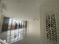 Hot Tháng 5 !!Cho Thuê Nhà Mặt Phố Tại Thụy Khuê, 40M2X 2 Tầng, Giá 28 Triệu/Tháng