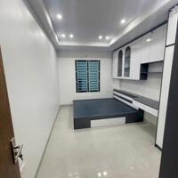 Siêu hiếm! Nhà đường Láng Đống Đa thang máy mới tinh ngõ to sát phố 7 tầng 31m2 ở, cho thuê 25tr/ tháng